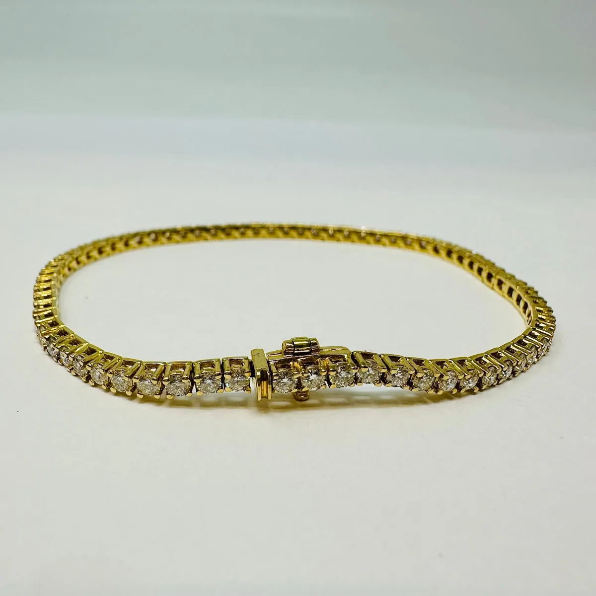 18K Gold Diamond Tennis Bracelet