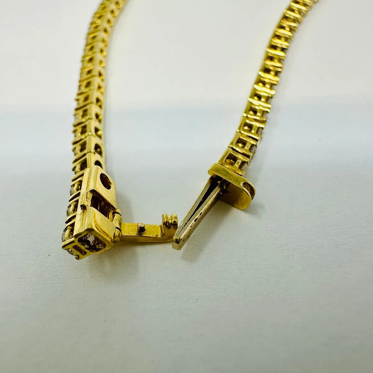 18K Gold Diamond Tennis Bracelet