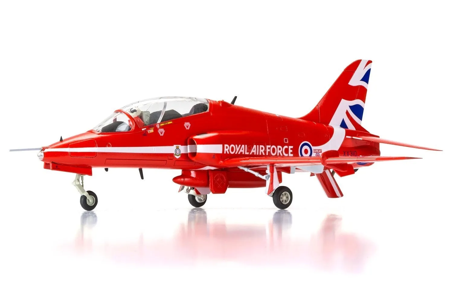 Airfix Medium Starter Set, Raf Red Arrows Hawk