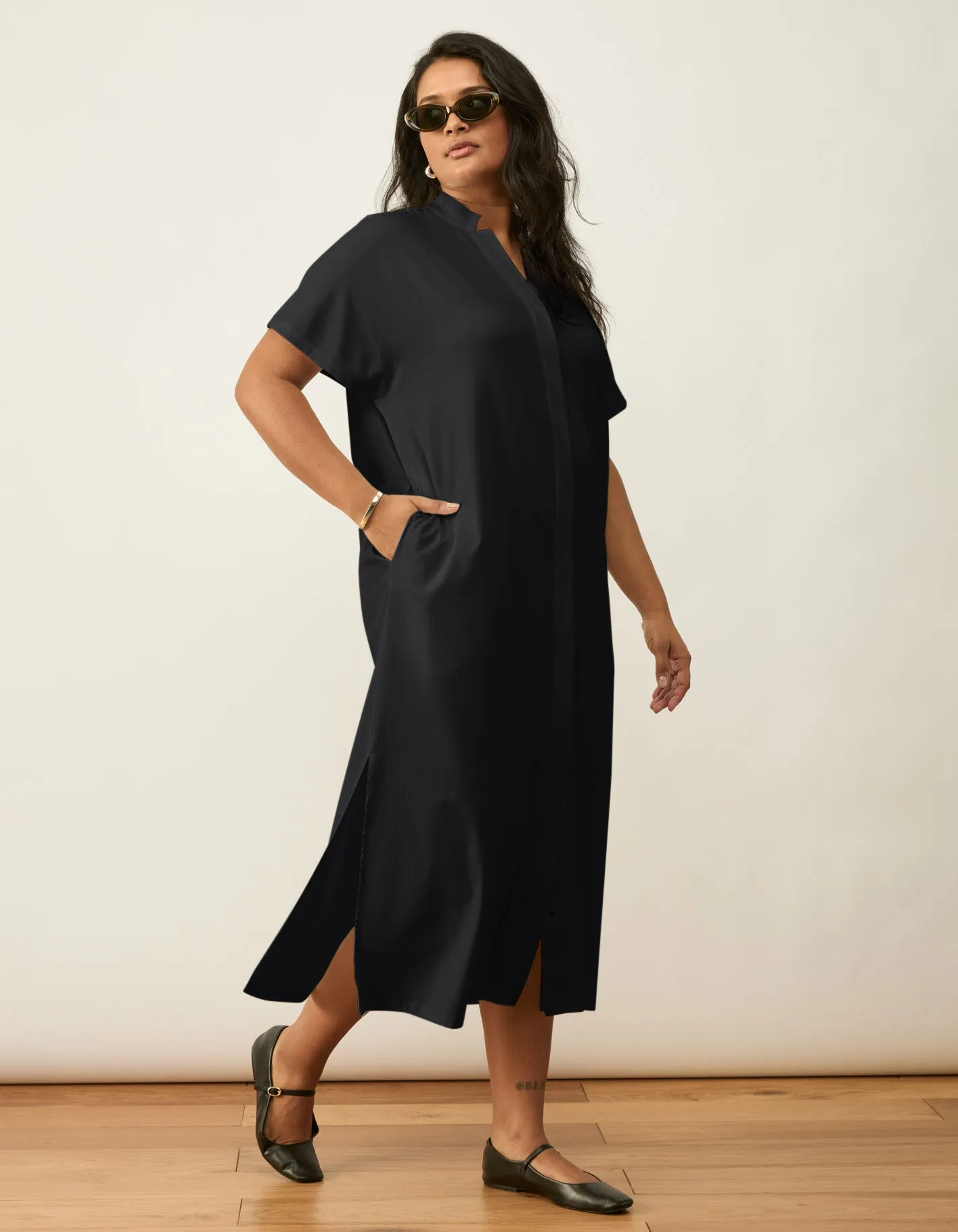 Sure! Here’s an optimized title for the Anywhere Maxi Shirt Dress that includes modifiers to enhance its appeal:

Versatile Every-Season Maxi Shirt Dress – Effortless Style for Any Occasion