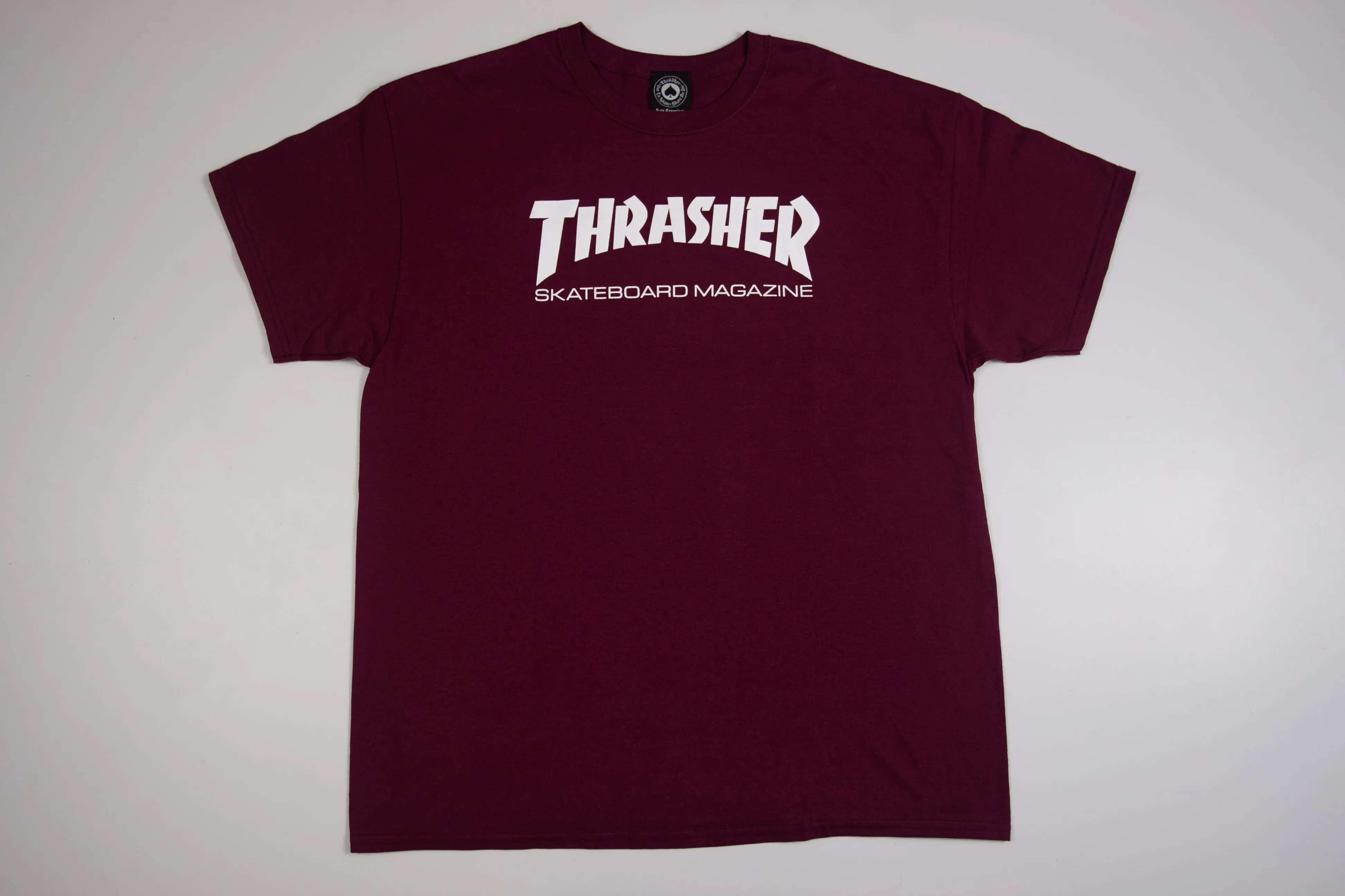 Camiseta Thrasher Skate Mag Bordô