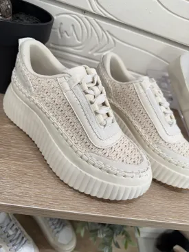 Dolea Sneakers