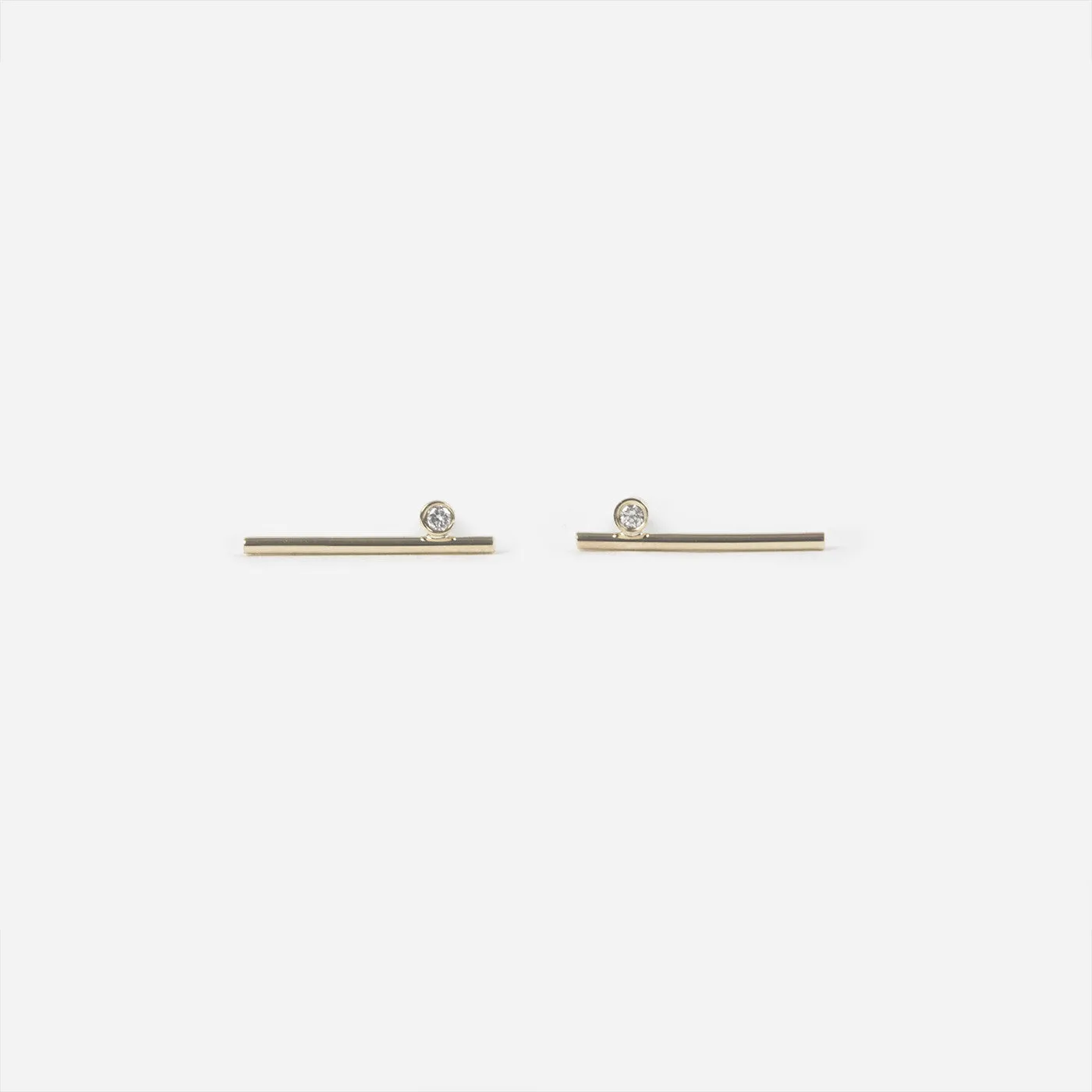 Livi Medium Studs
