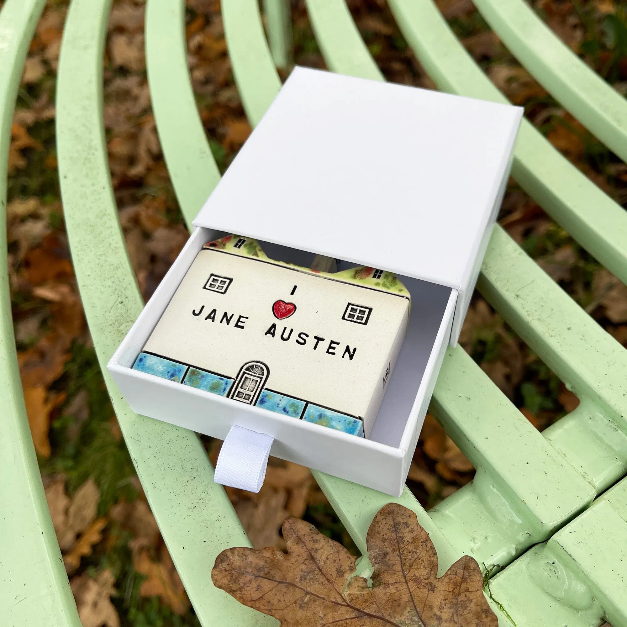 Exclusive I ❤️ Jane Austen Ceramic House Decor - Perfect Gift for Literature Lovers