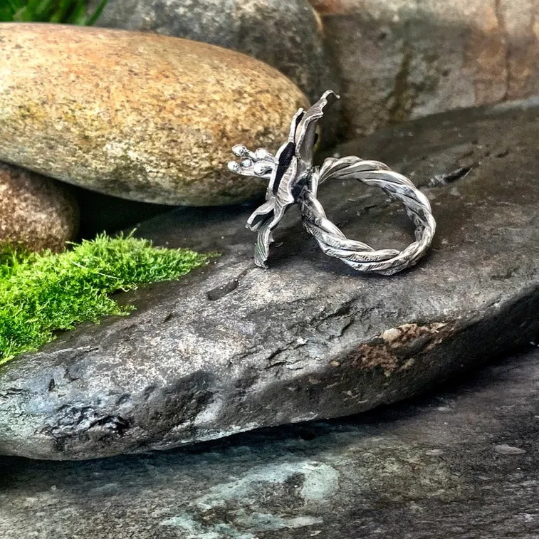 Sterling silver, flower statement ring. UK size P