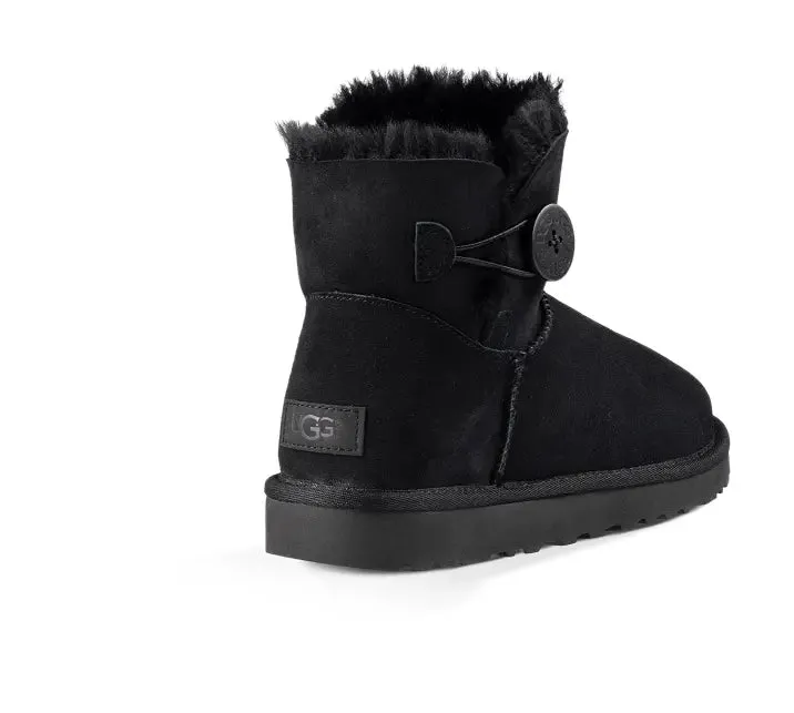 Women’s UGG Mini Bailey Button II – Cozy Sheepskin Boot with Versatile Style